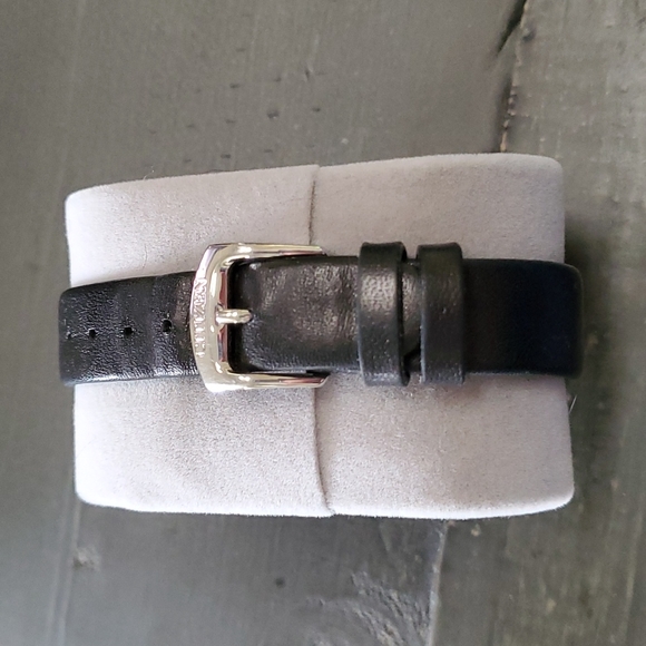 Citizen Women's GA1055-06E 'Axiom' Black Leather Watch - Picture 5 of 7